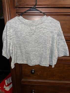 flirtitude Heather Gray Cropped Pullover Top